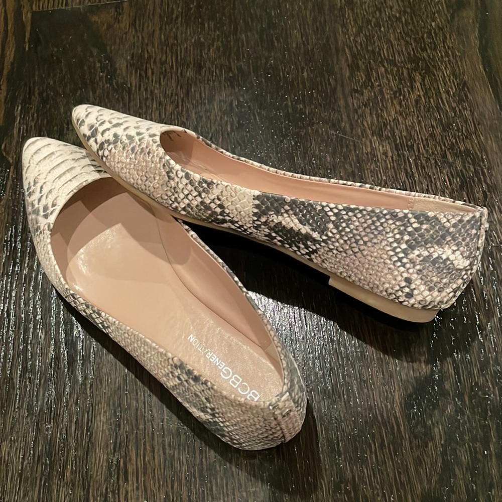 BCBGeneration Embossed Flats - Picture 2 of 3